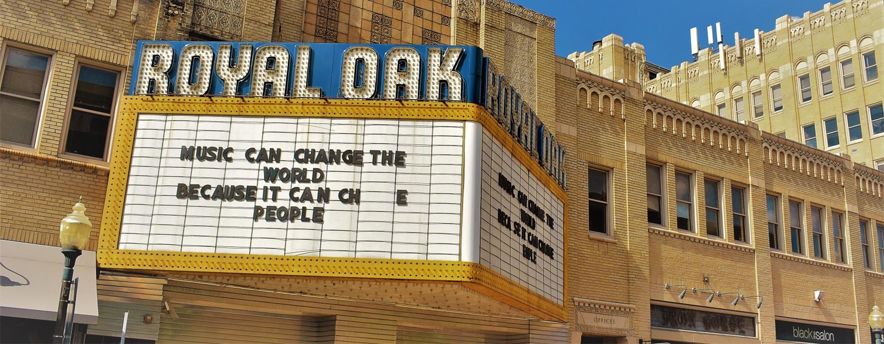 Royal Oak theater entrance